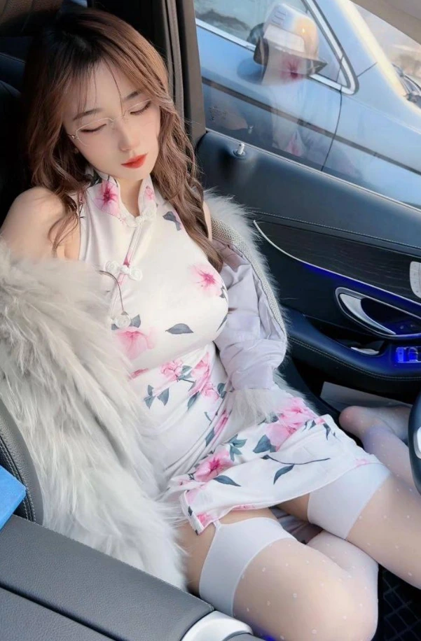 小团嫂 微密圈写真作品合集资源打包