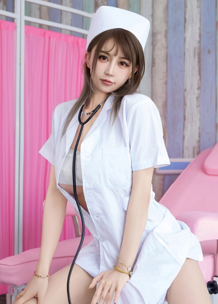 Tina_甜仔(Zoe柚柚) 写真图片2 Tina_甜仔(Zoe柚柚) 写真图片2