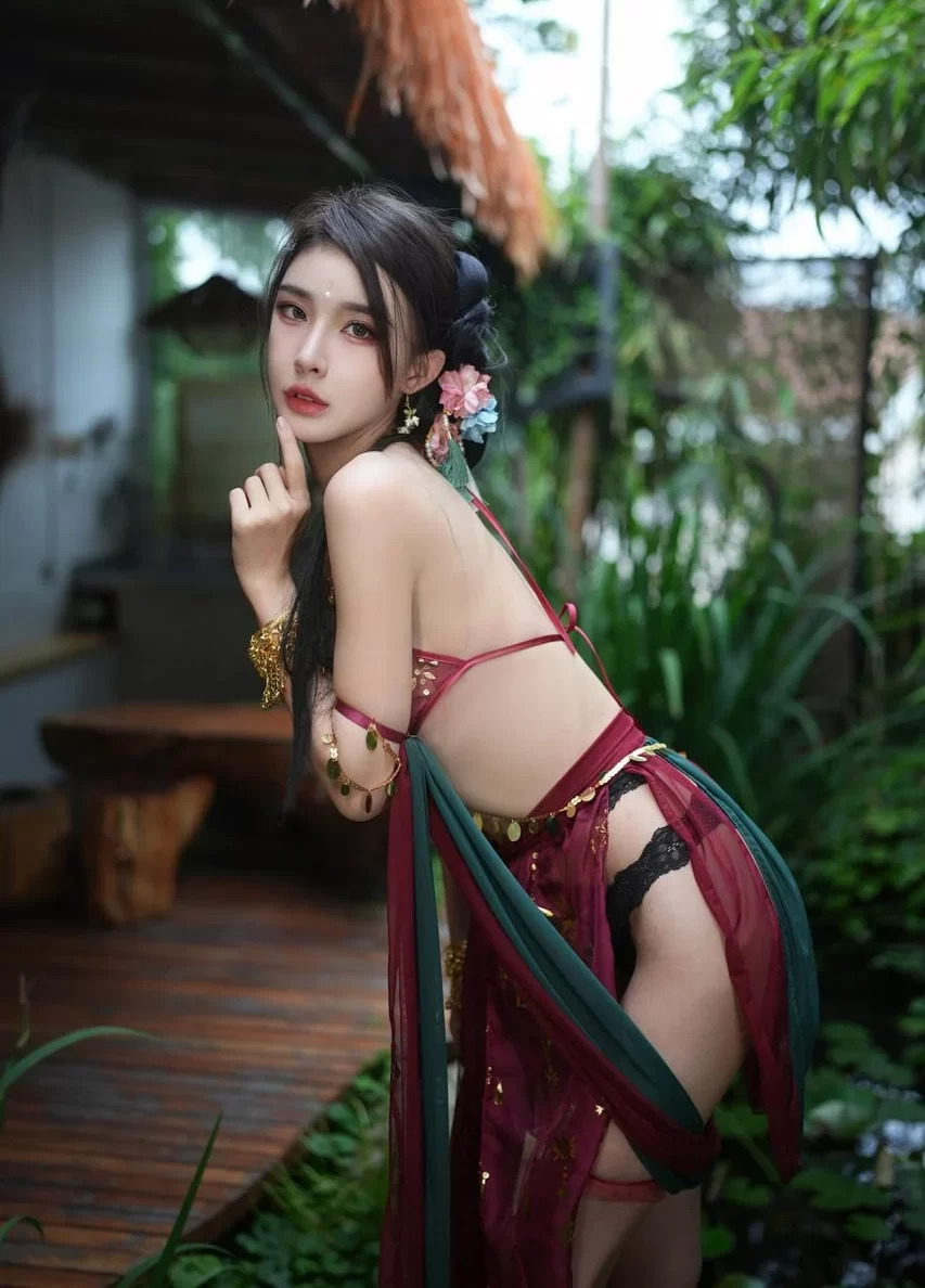余多多Dudu Cosplay写真作品合集资源打包图片 3 余多多Dudu Cosplay写真作品合集资源打包图片 3