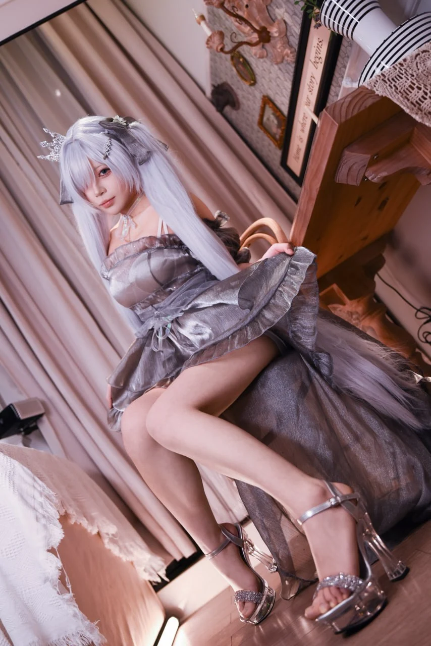 月亮hoshi Cosplay写真作品合集资源打包图片 1 月亮hoshi Cosplay写真作品合集资源打包图片 1