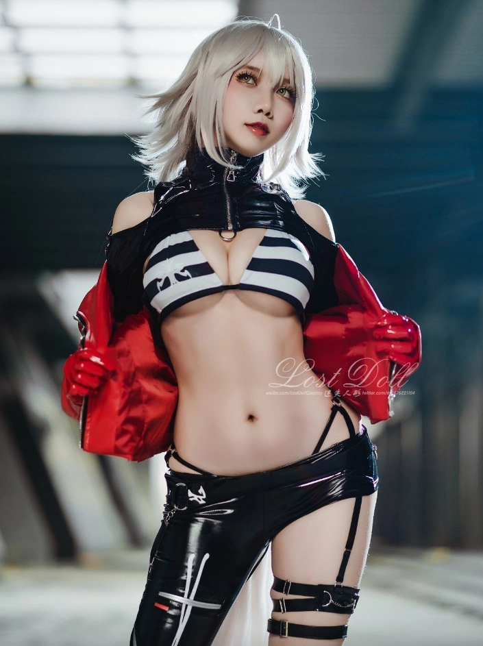 迷失人形QUQ Cosplay写真作品合集资源打包图片 2 迷失人形QUQ Cosplay写真作品合集资源打包图片 2