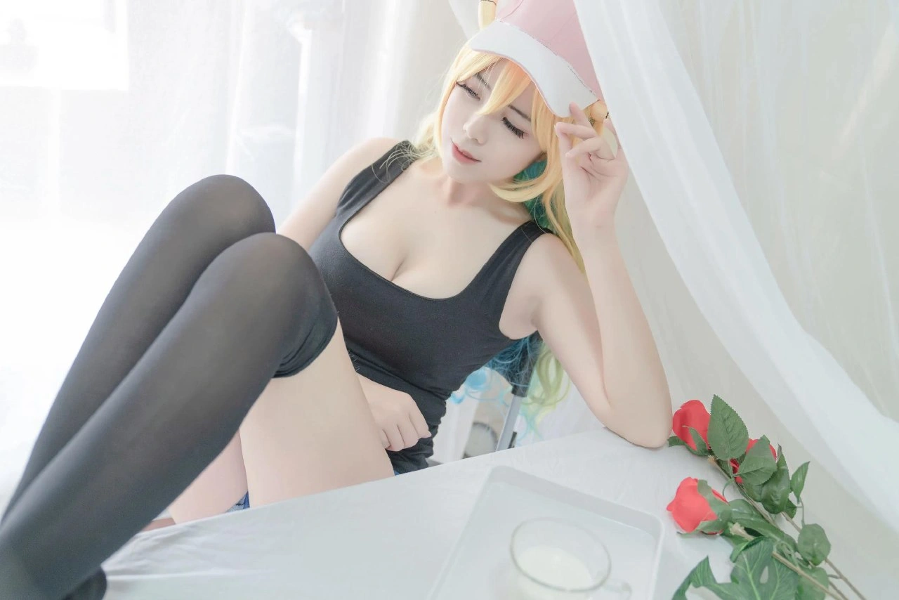 塔塔_Lo1iTa Cosplay写真作品合集资源打包图片 3 塔塔_Lo1iTa Cosplay写真作品合集资源打包图片 3