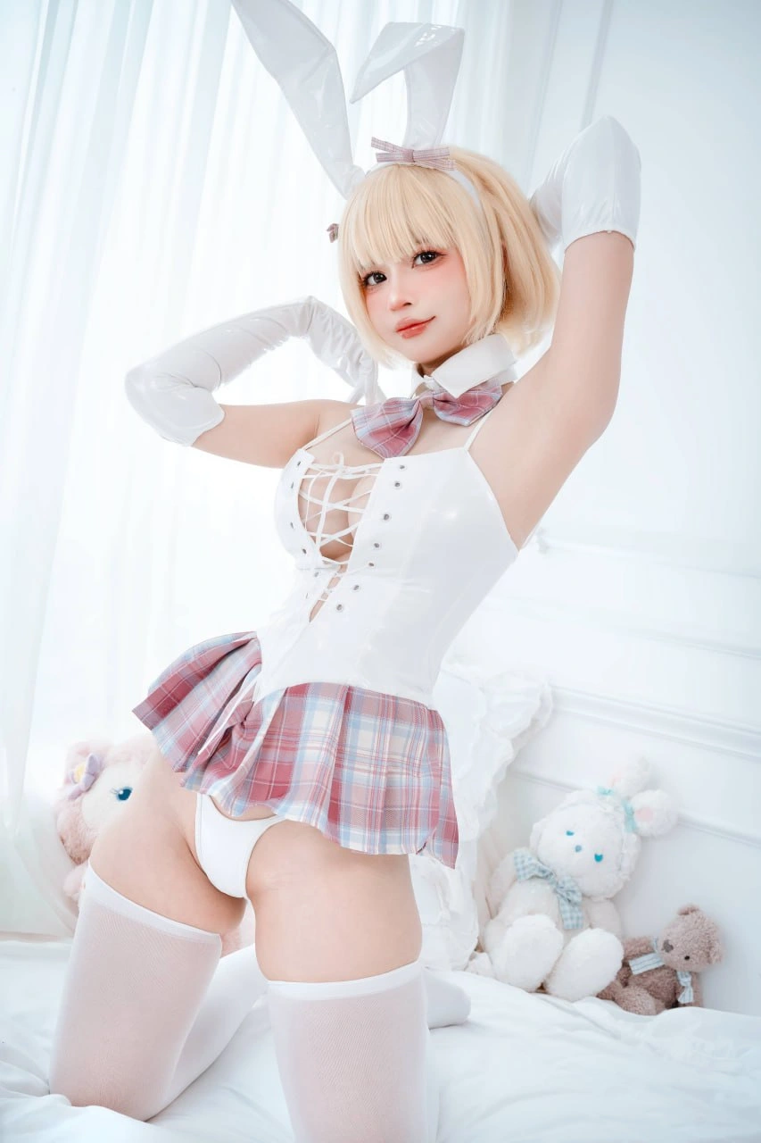 Azami雒雒白 Cosplay写真作品合集资源打包图片 2 Azami雒雒白 Cosplay写真作品合集资源打包图片 2