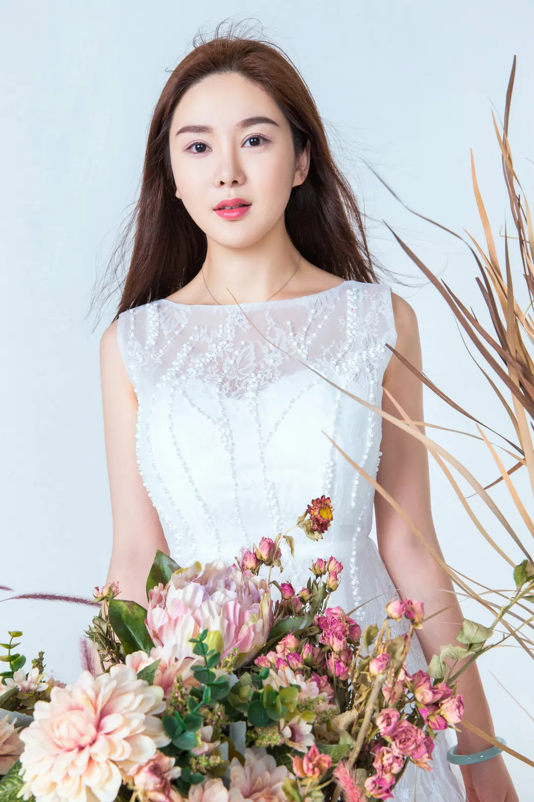 易阳Silvia 写真作品合集资源打包图片 2 易阳Silvia 写真作品合集资源打包图片 2