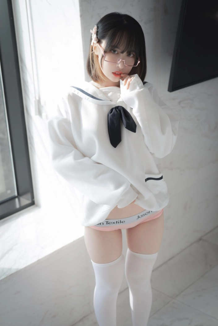 Uhye(이유혜) 写真作品合集资源打包图片 3 Uhye(이유혜) 写真作品合集资源打包图片 3