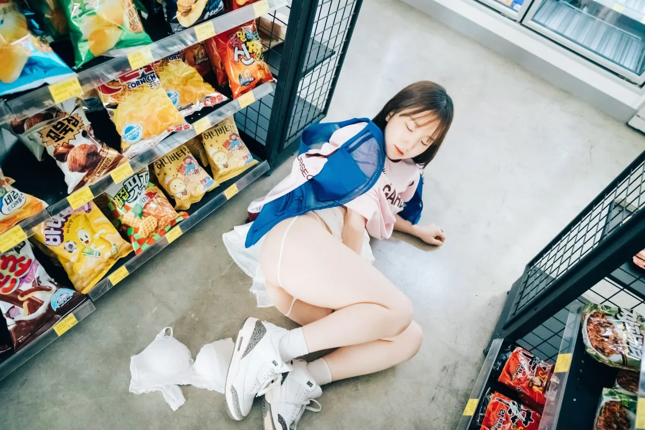Yeri Coser写真作品合集资源打包图片 1 Yeri Coser写真作品合集资源打包图片 1