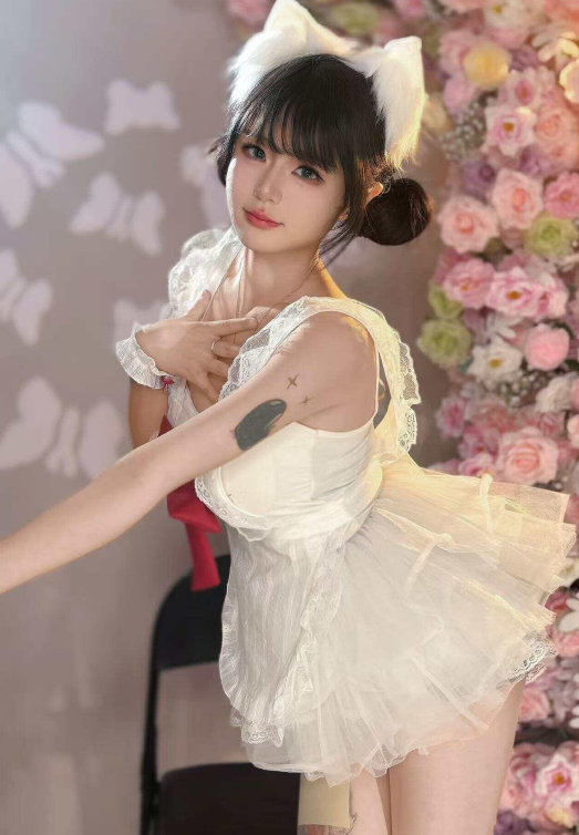 小e饱饱 岛遇写真作品合集资源打包-美图堂