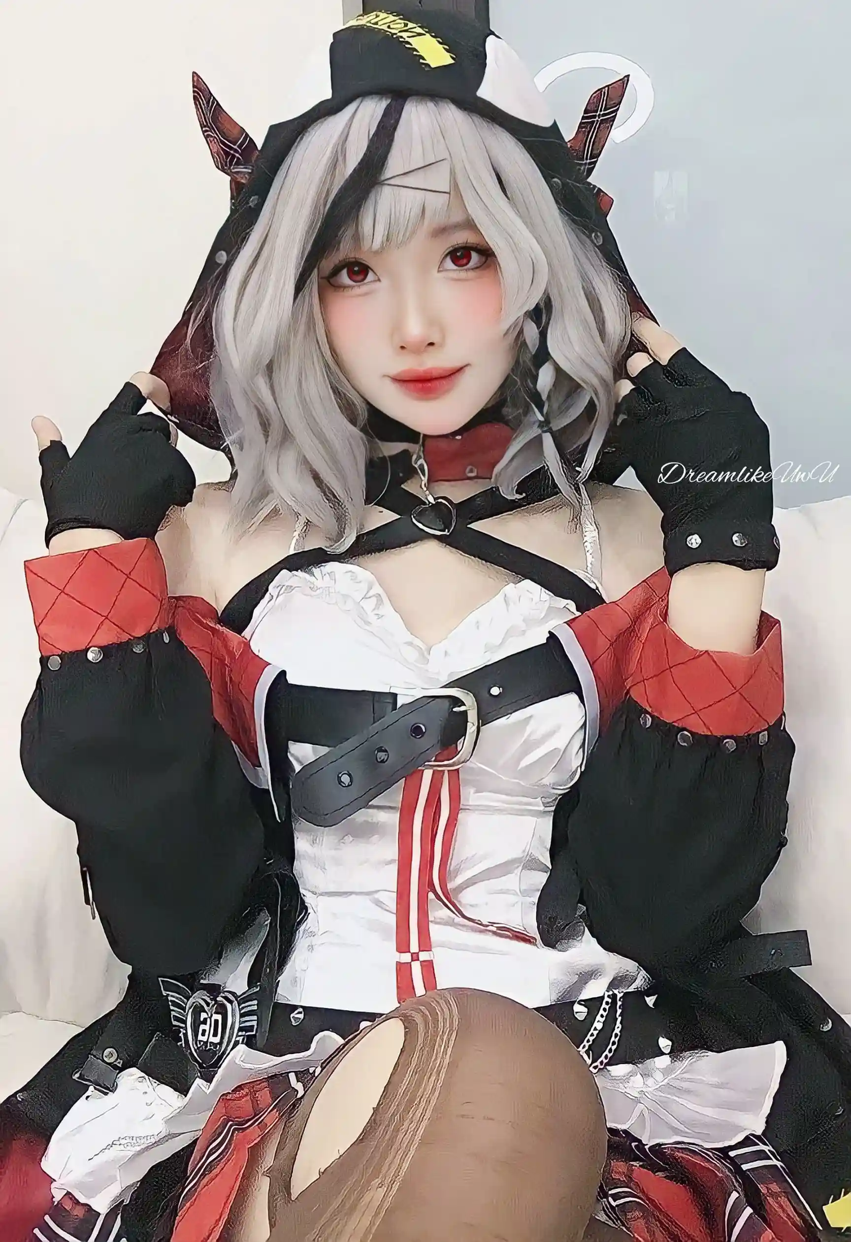 DreamlikeUwU Cosplay写真作品合集资源打包图片 1 DreamlikeUwU Cosplay写真作品合集资源打包图片 1